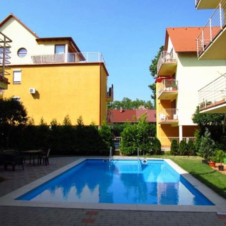Siraly Apartman Siófok Extérieur photo